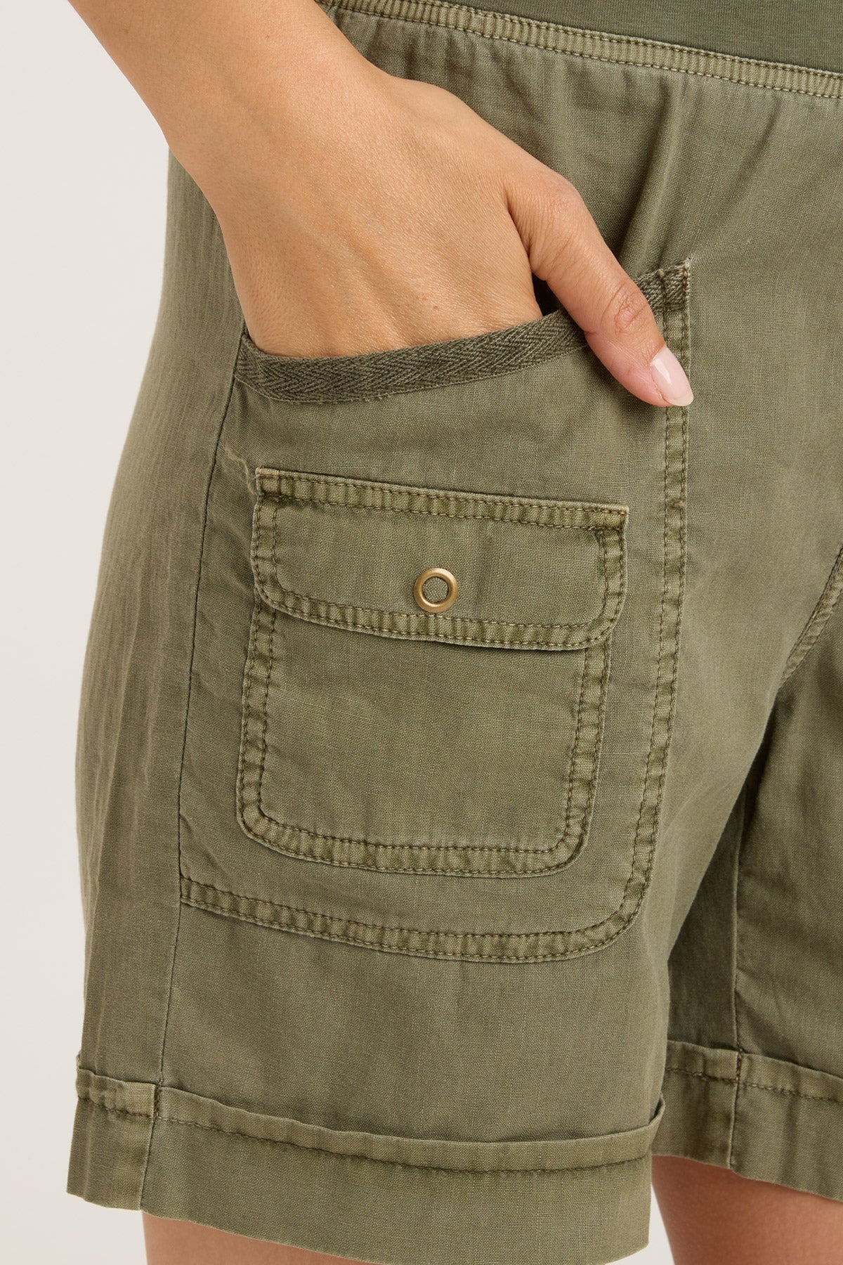 Avie Short 2.0 - Shopern