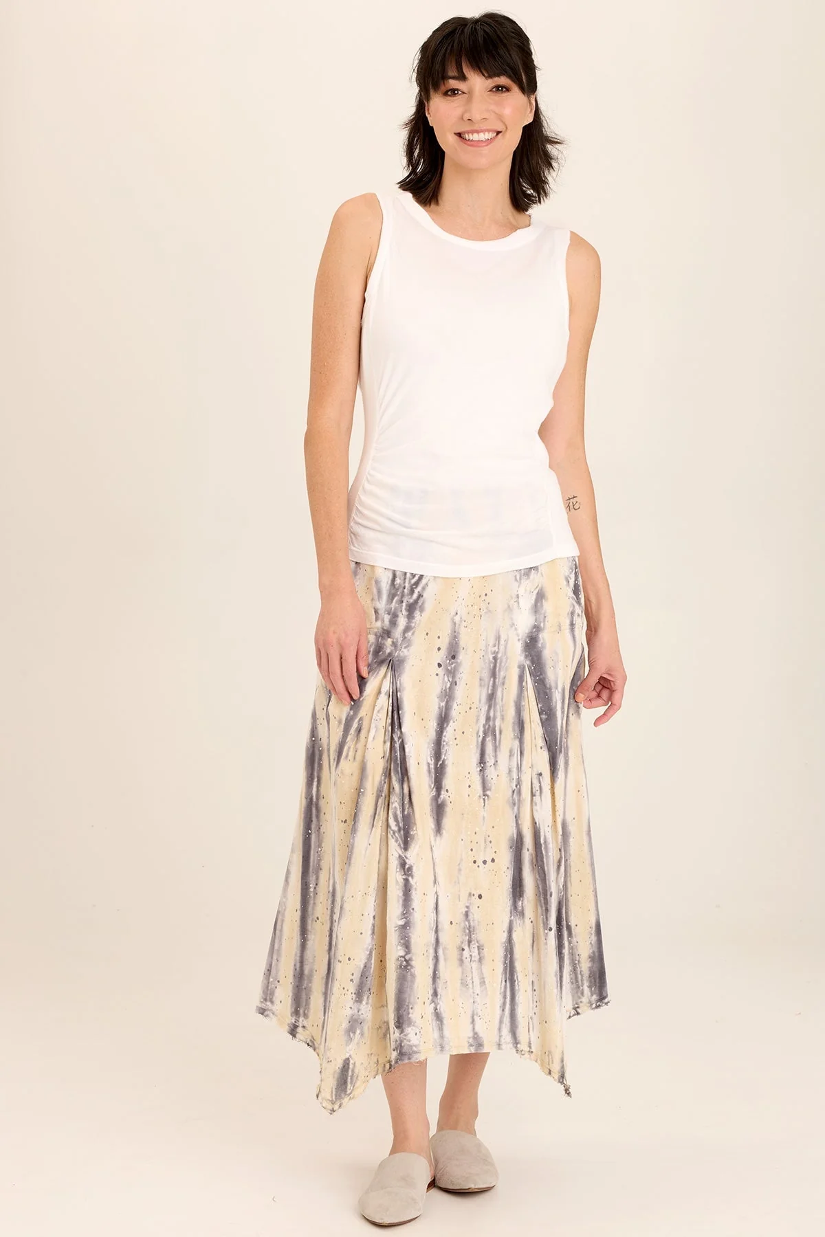 Triste Linen Bohemian Sharkbite Maxi Skirt - Shopern