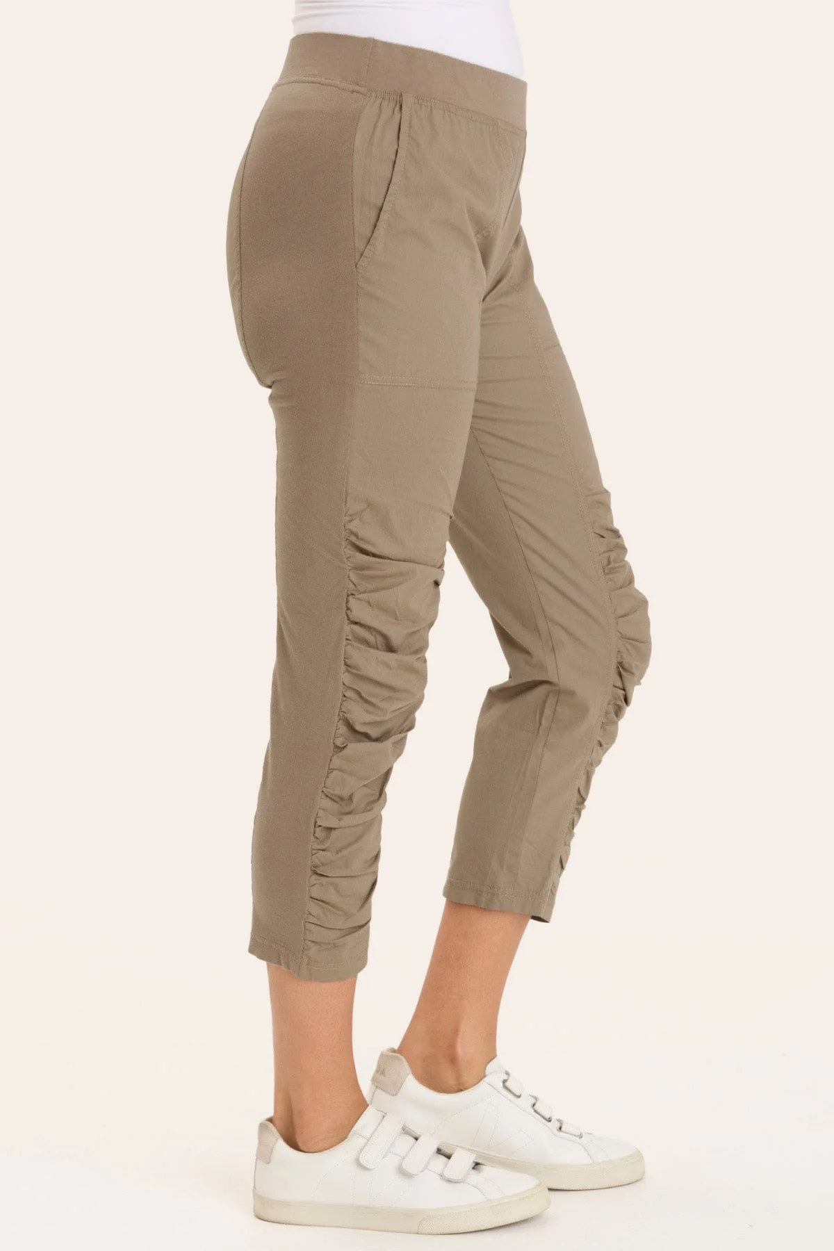 Geyser Crop - Shopern