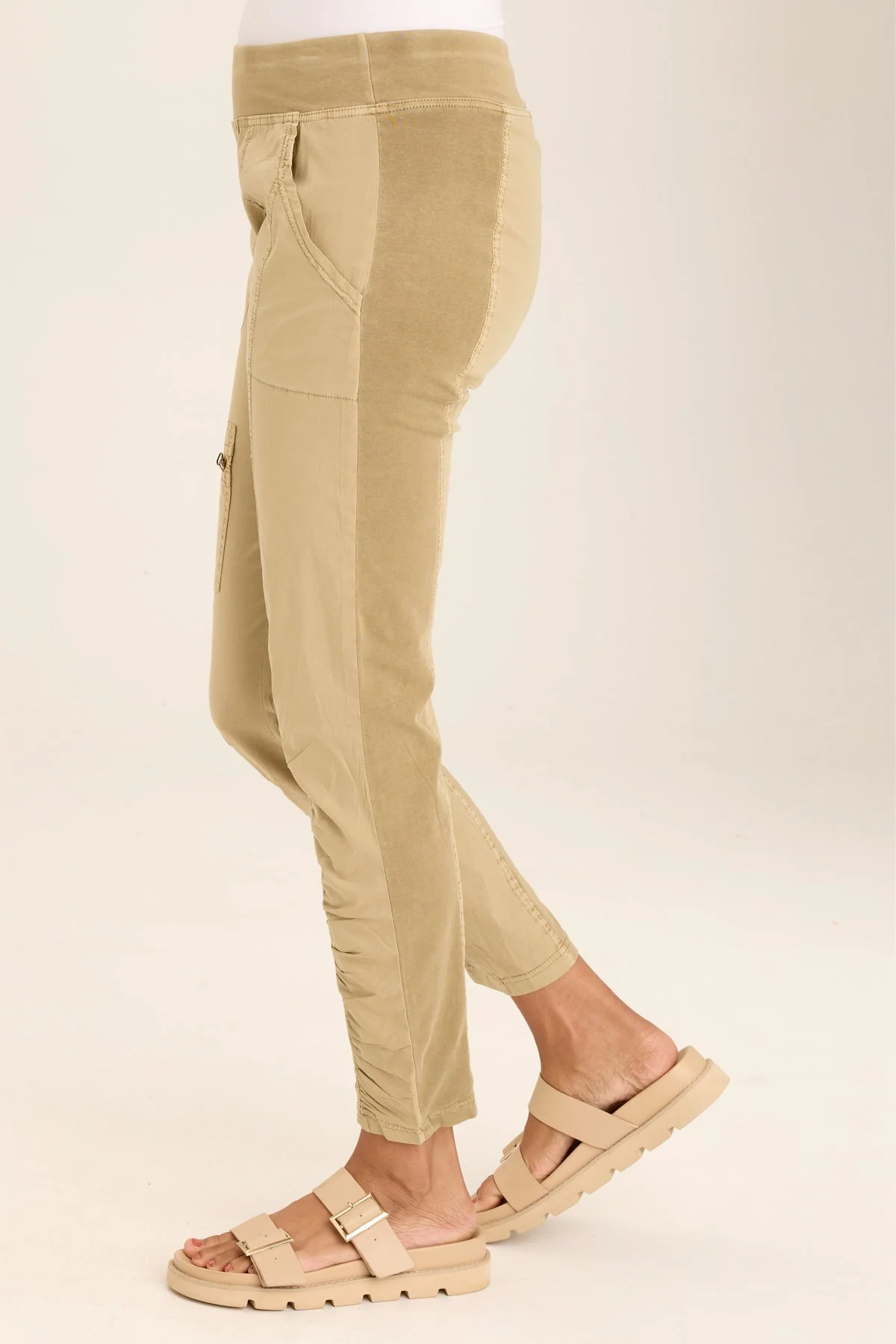 Malanda Zip-Pocket Poplin/Jersey Ruched Legging - Shopern