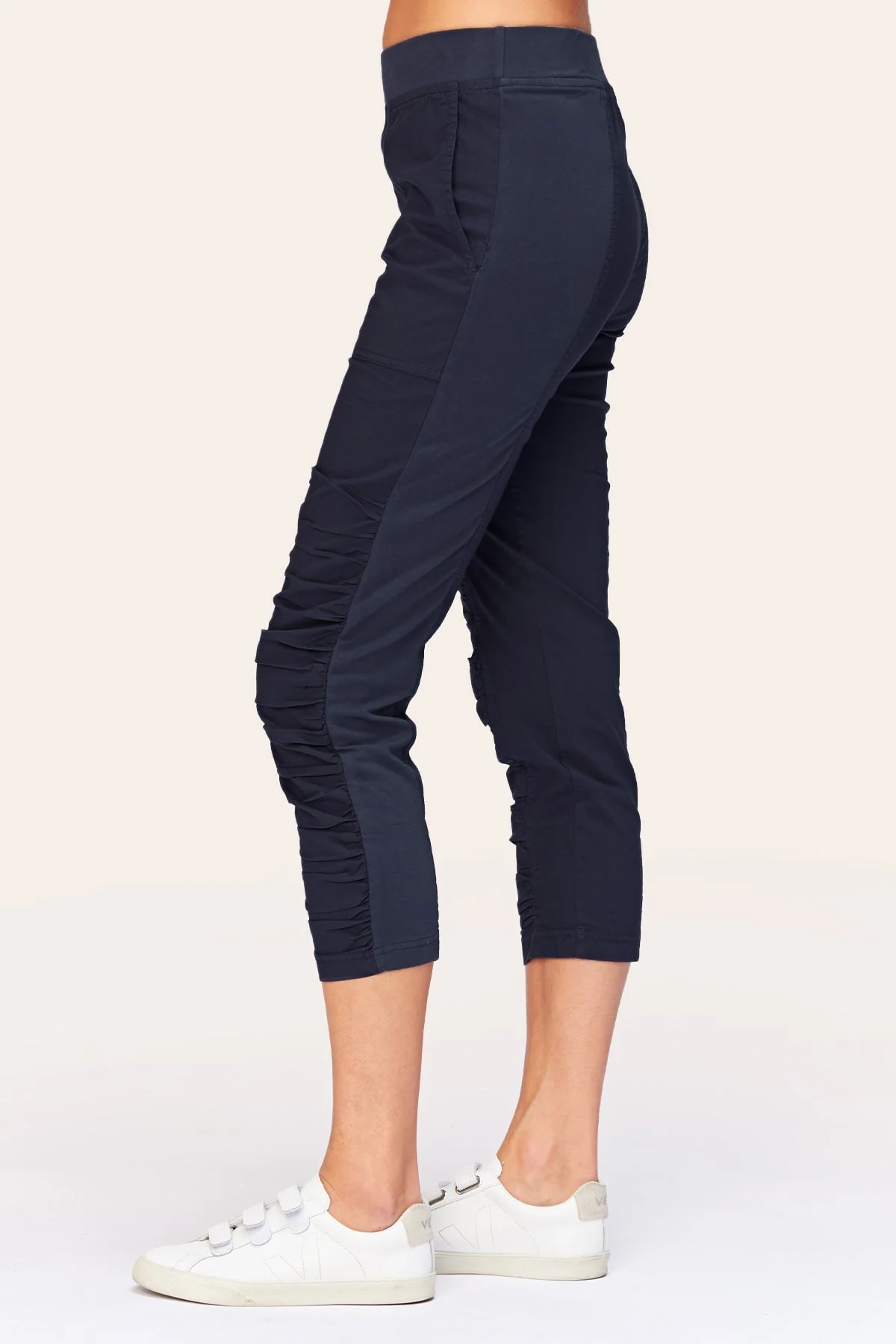 Geyser Crop - Shopern