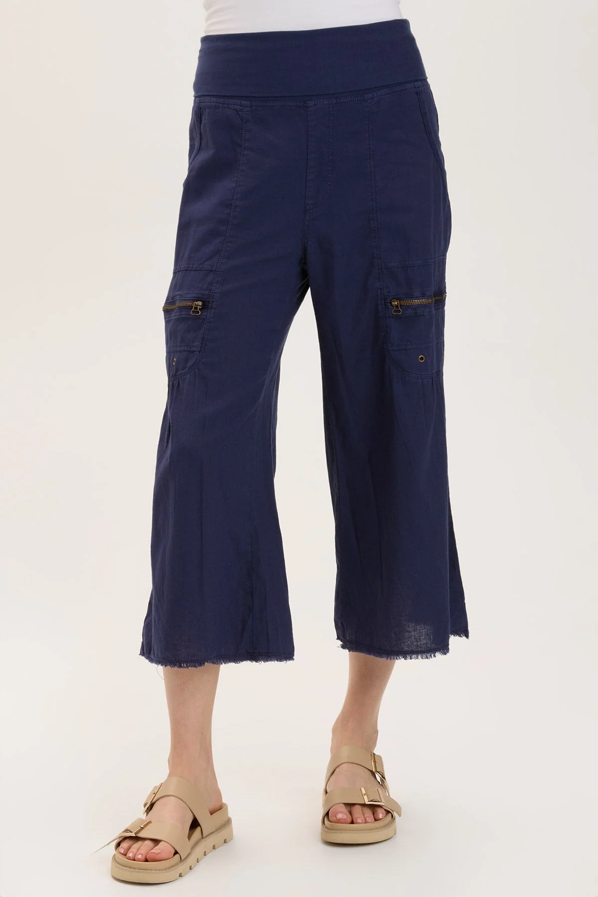 Pasqual Crop 2.0 - Shopern