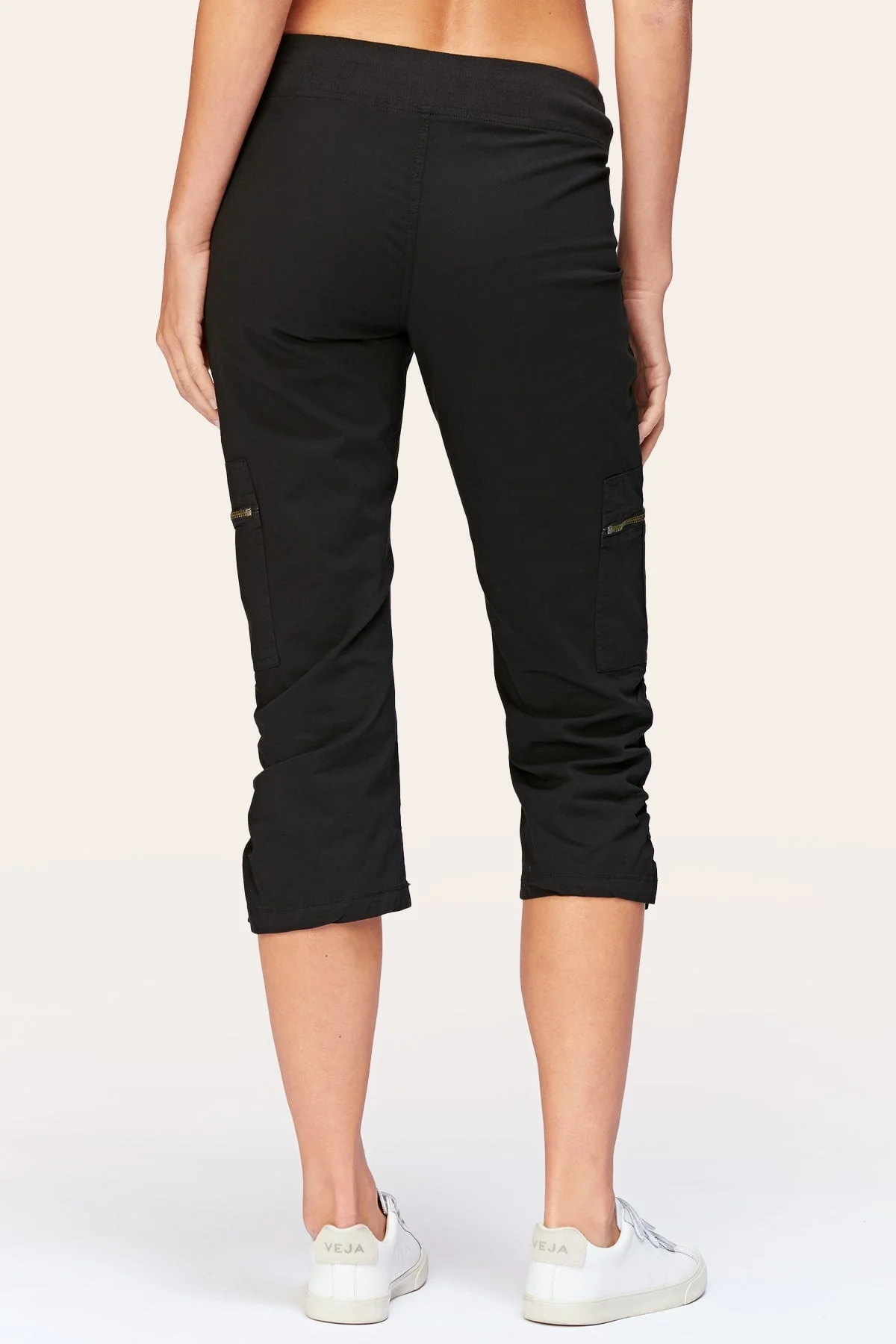 Nadia Crop - Shopern