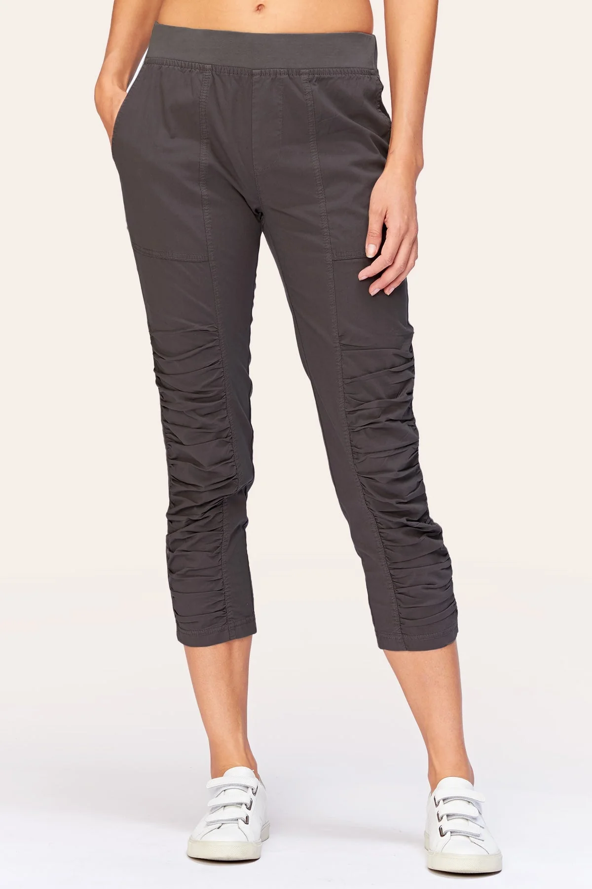 Geyser Crop - Shopern