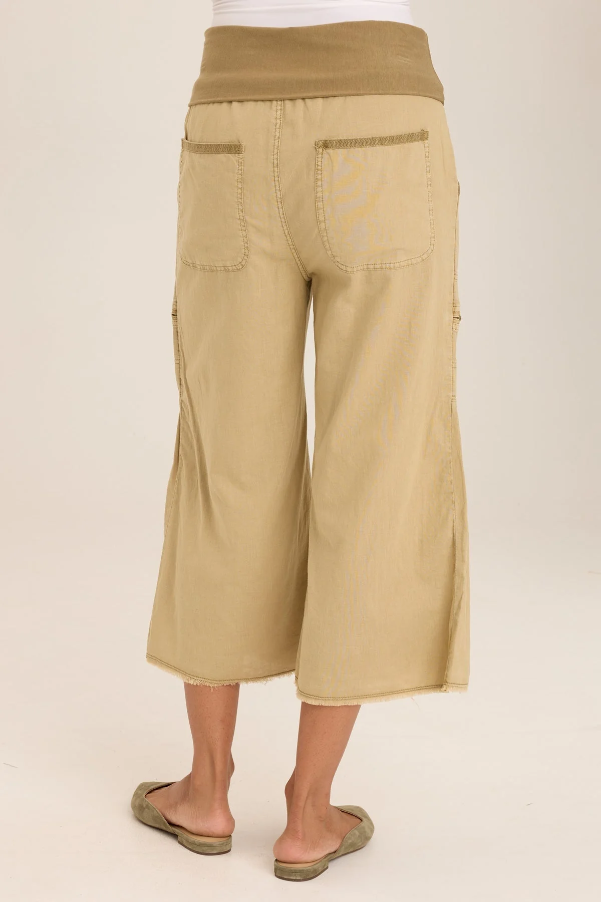 Pasqual Cotton Linen Flowy Cargo Crop - Shopern