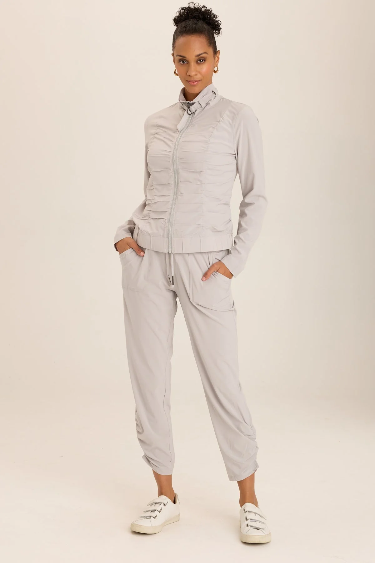 Momentum Jacket - Shopern