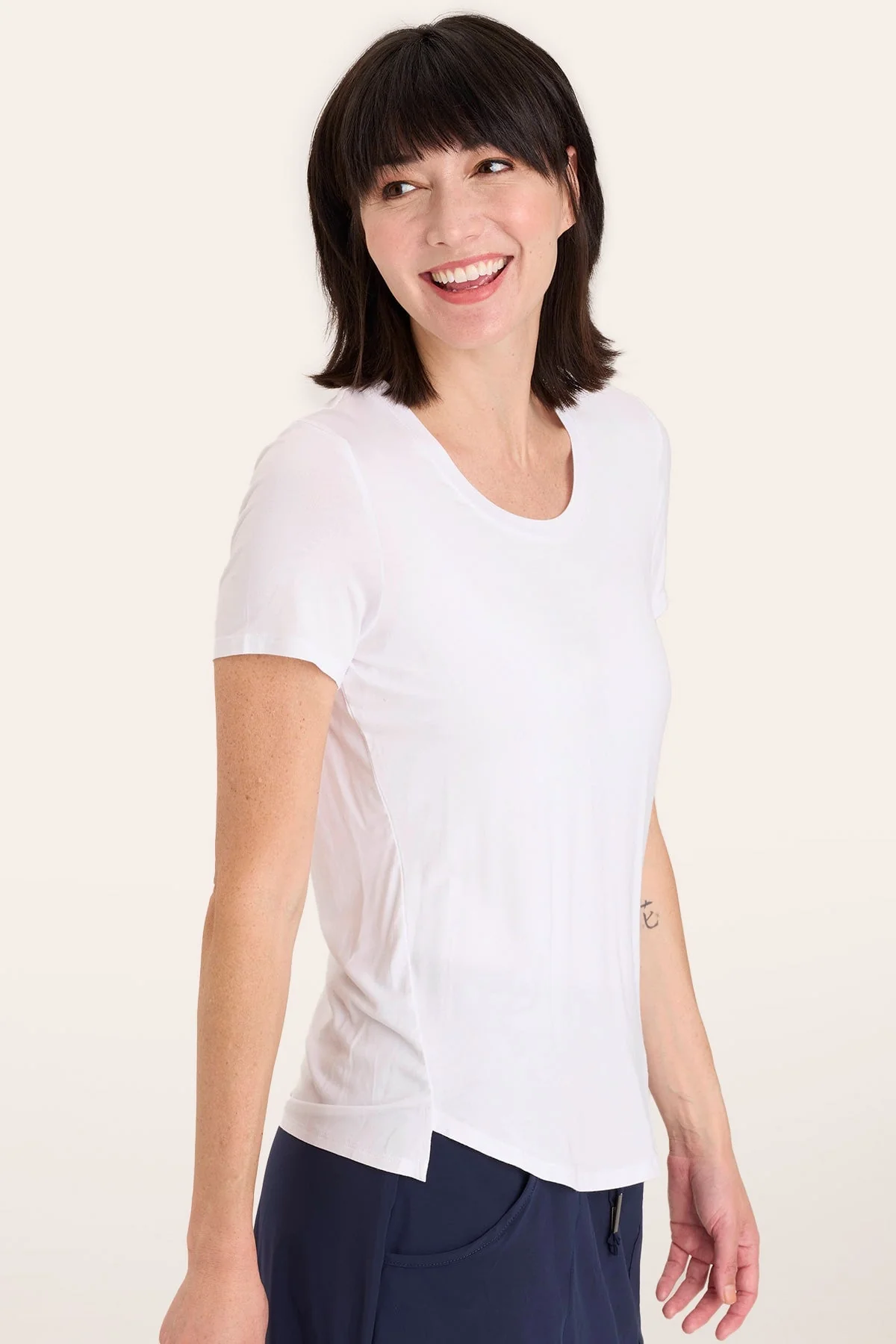 Authority Tee - Shopern