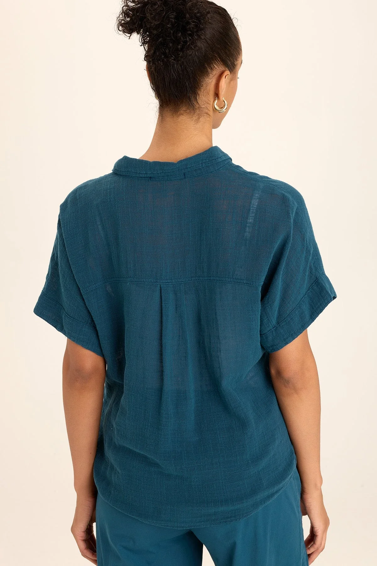 Teagan Gauze Tie-Front Tortioiseshell Button-Up - Shopern