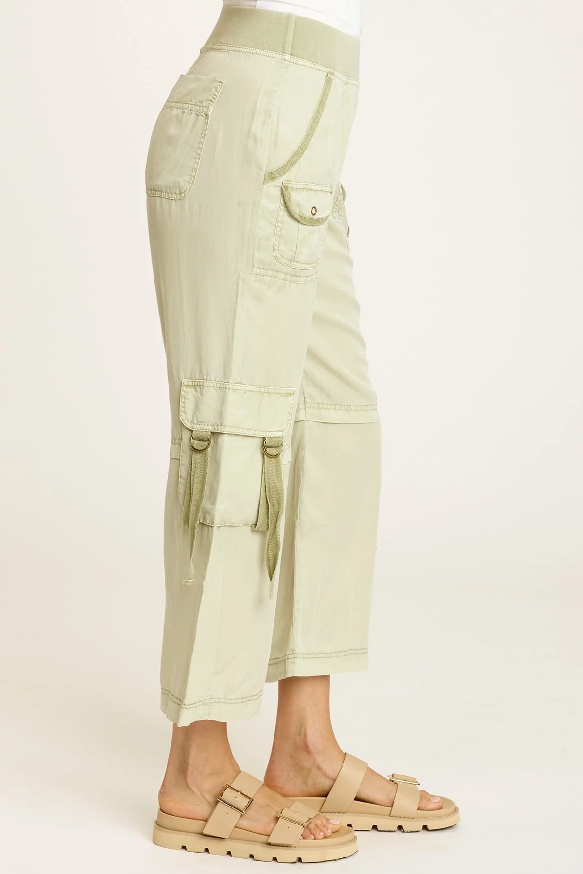 Bazel Crop - Shopern