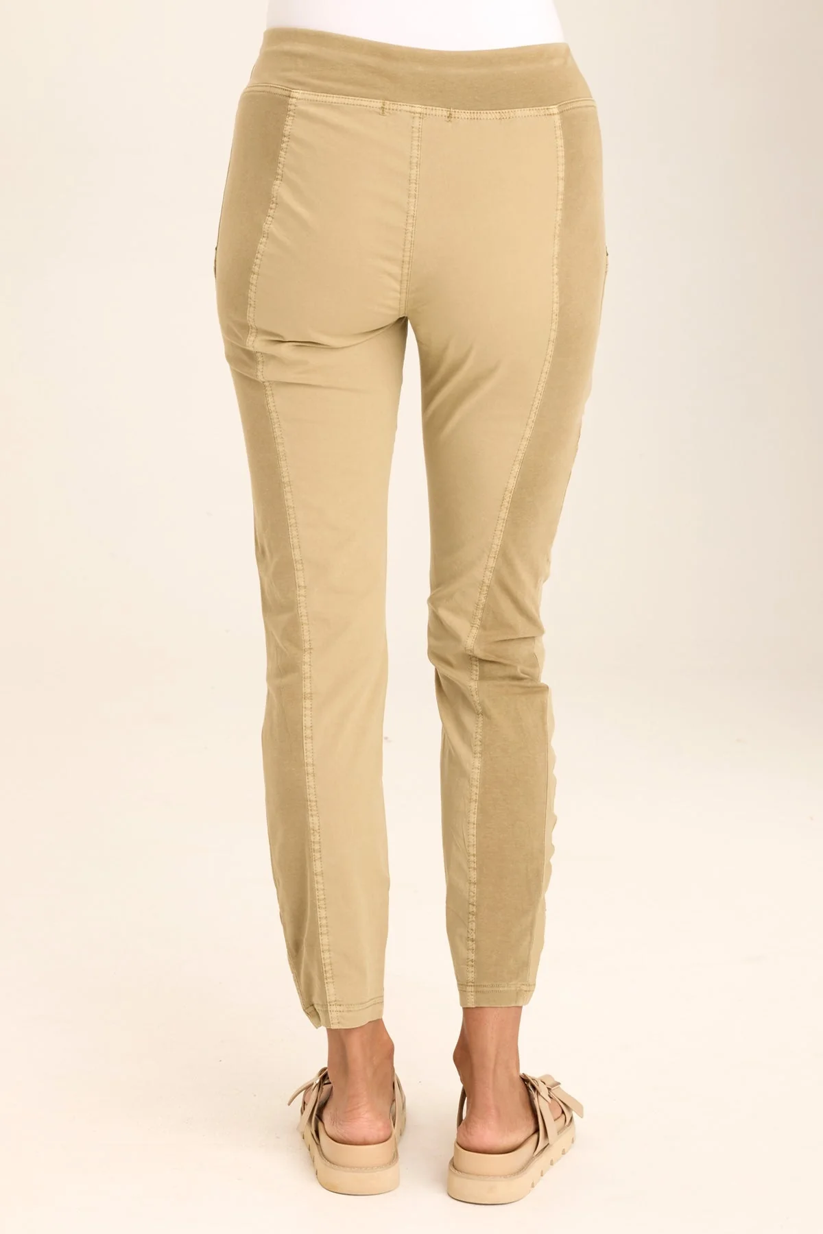 Malanda Zip-Pocket Poplin/Jersey Ruched Legging - Shopern