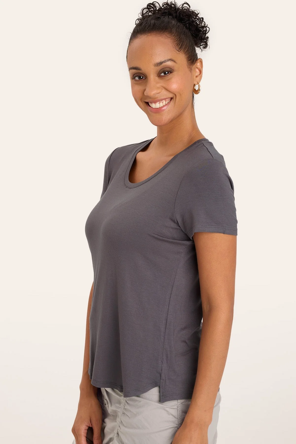 Authority Tee - Shopern