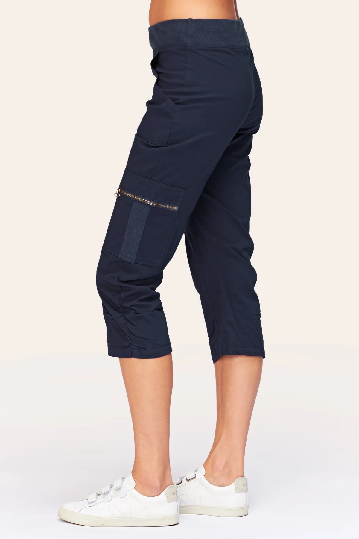 Nadia Crop - Shopern