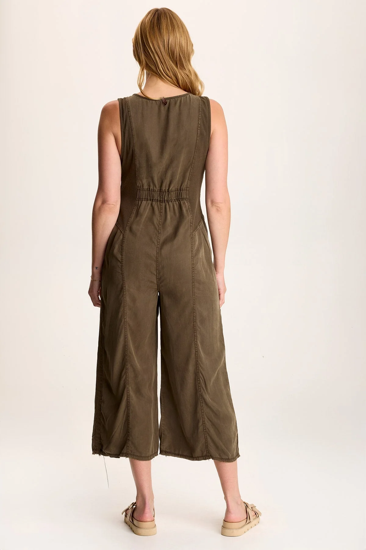 Linette Jumpsuit with V-Neck and Adjustable Straps - Shopern