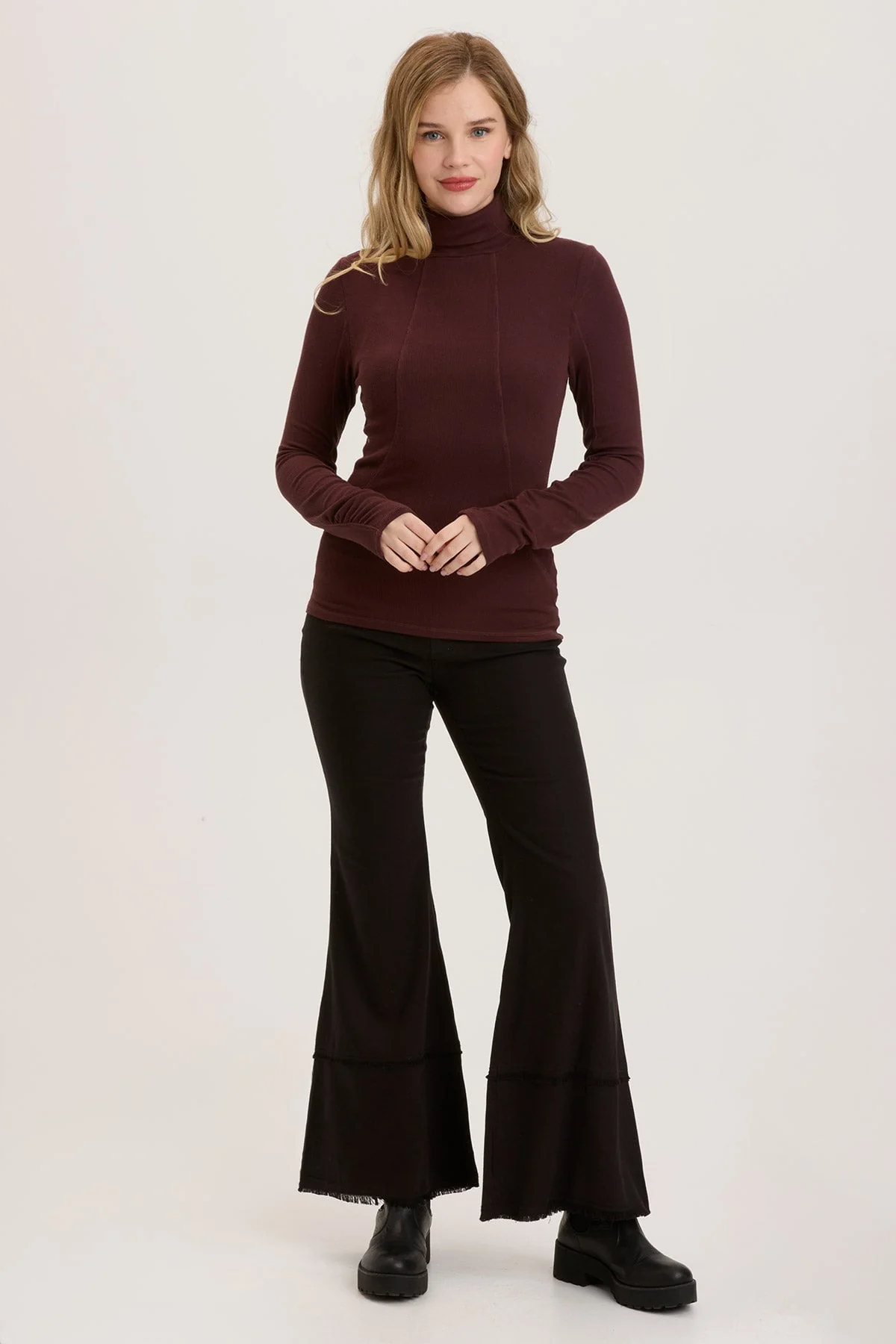 Rib Sorren Turtleneck - Shopern