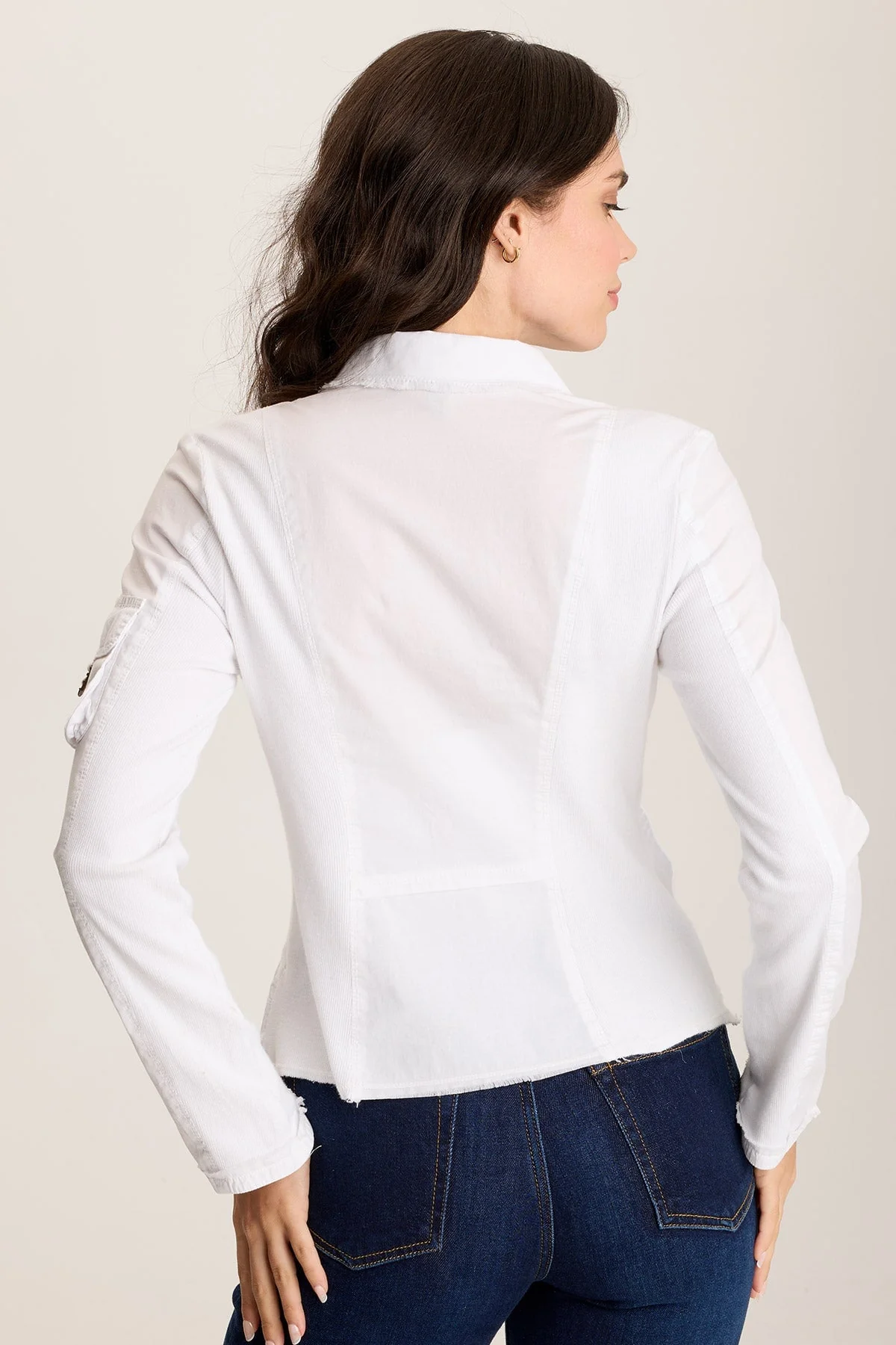 Munir Three-Button Jacket with Lapel Collar - Shopern