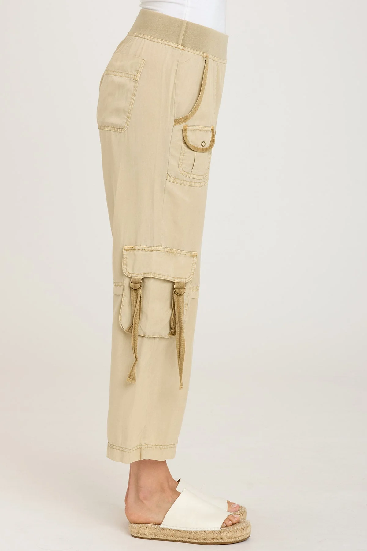 Bazel Crop - Shopern