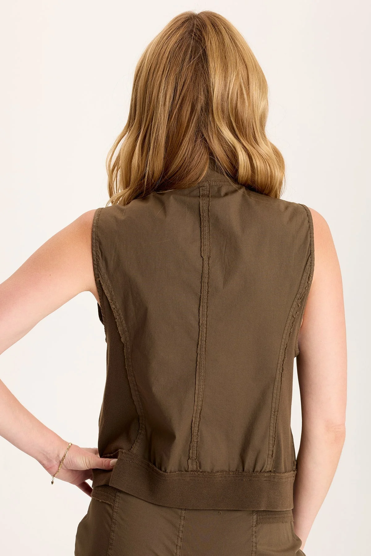 Grindelle Cargo Vest in Poplin and Jersey - Shopern