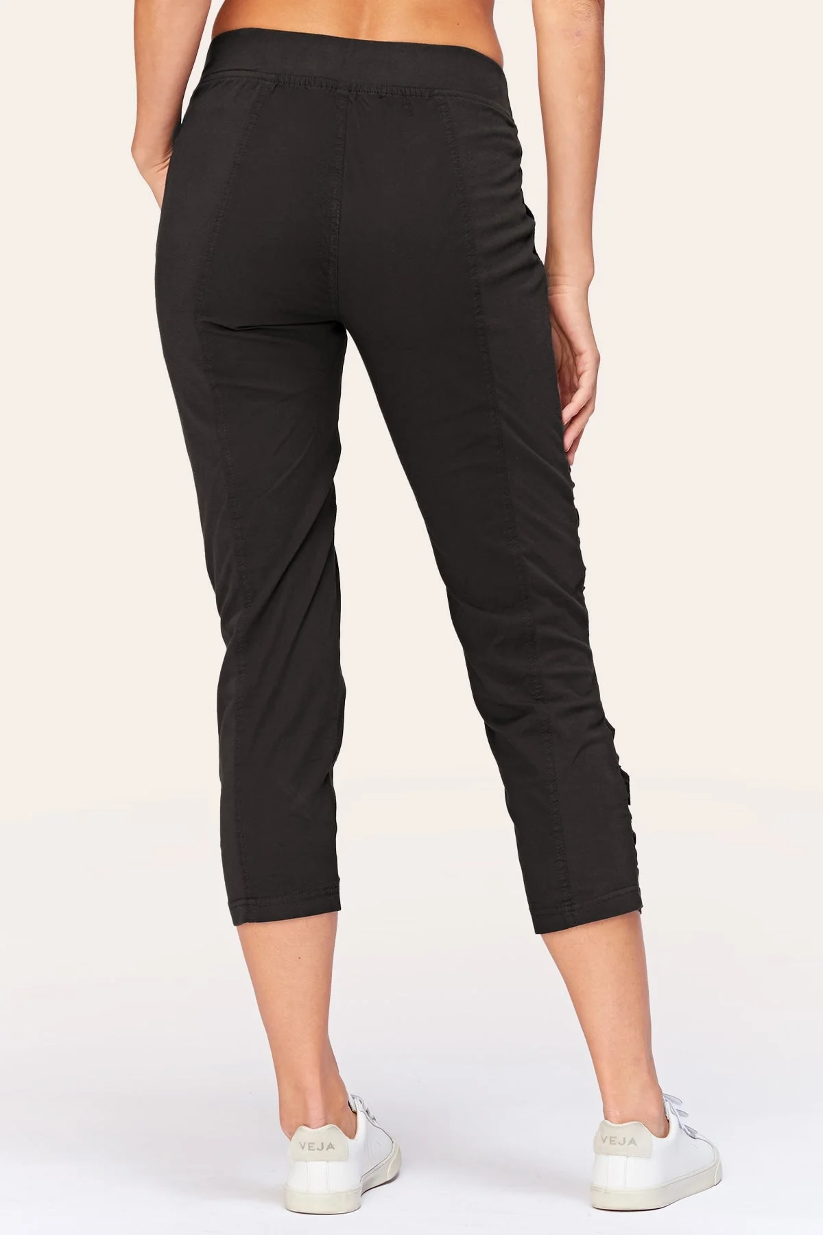 Geyser Crop - Shopern