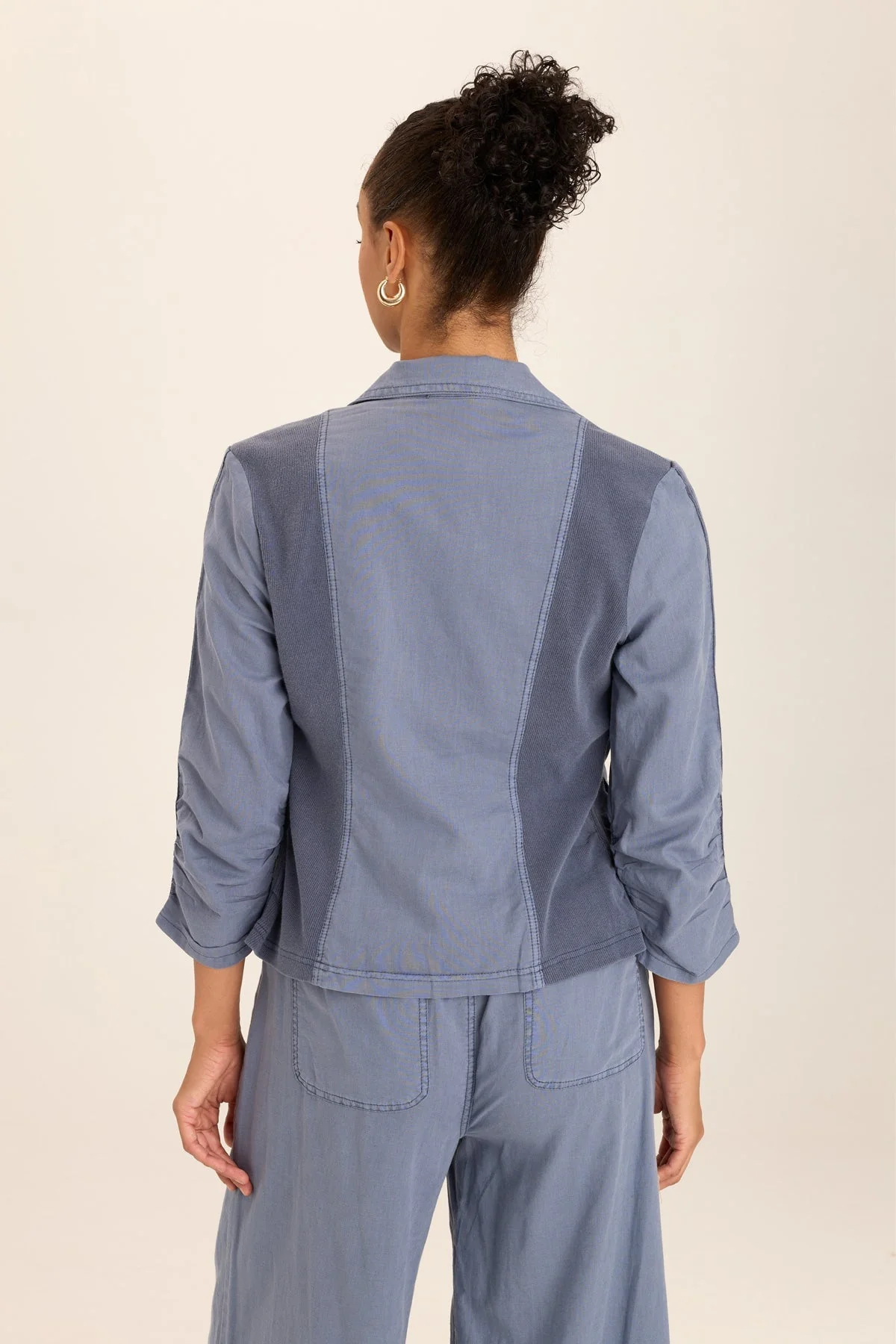 Folksy Linen/Stretch 4-Pocket Shirred Blazer - Shopern