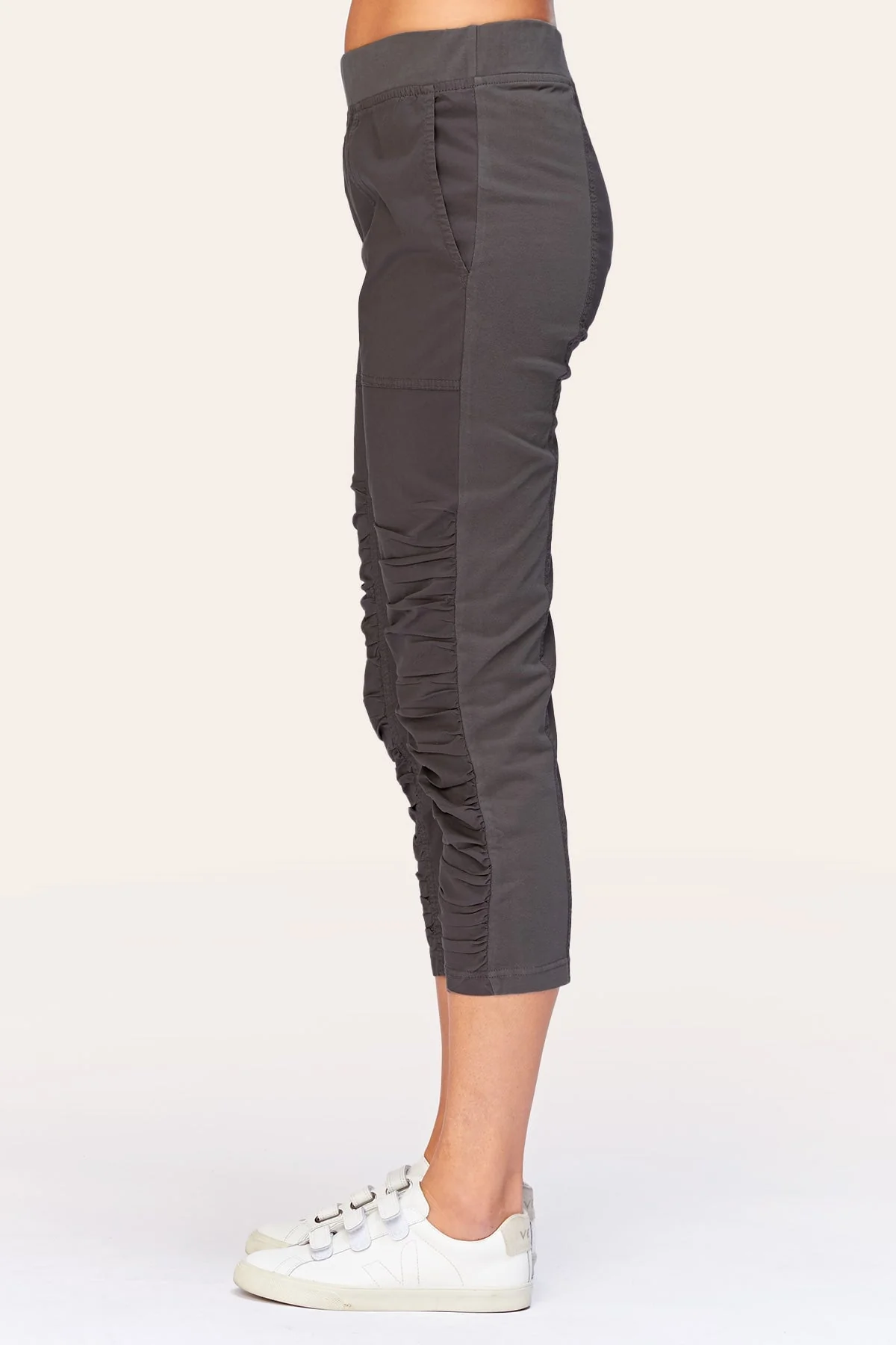 Geyser Crop - Shopern