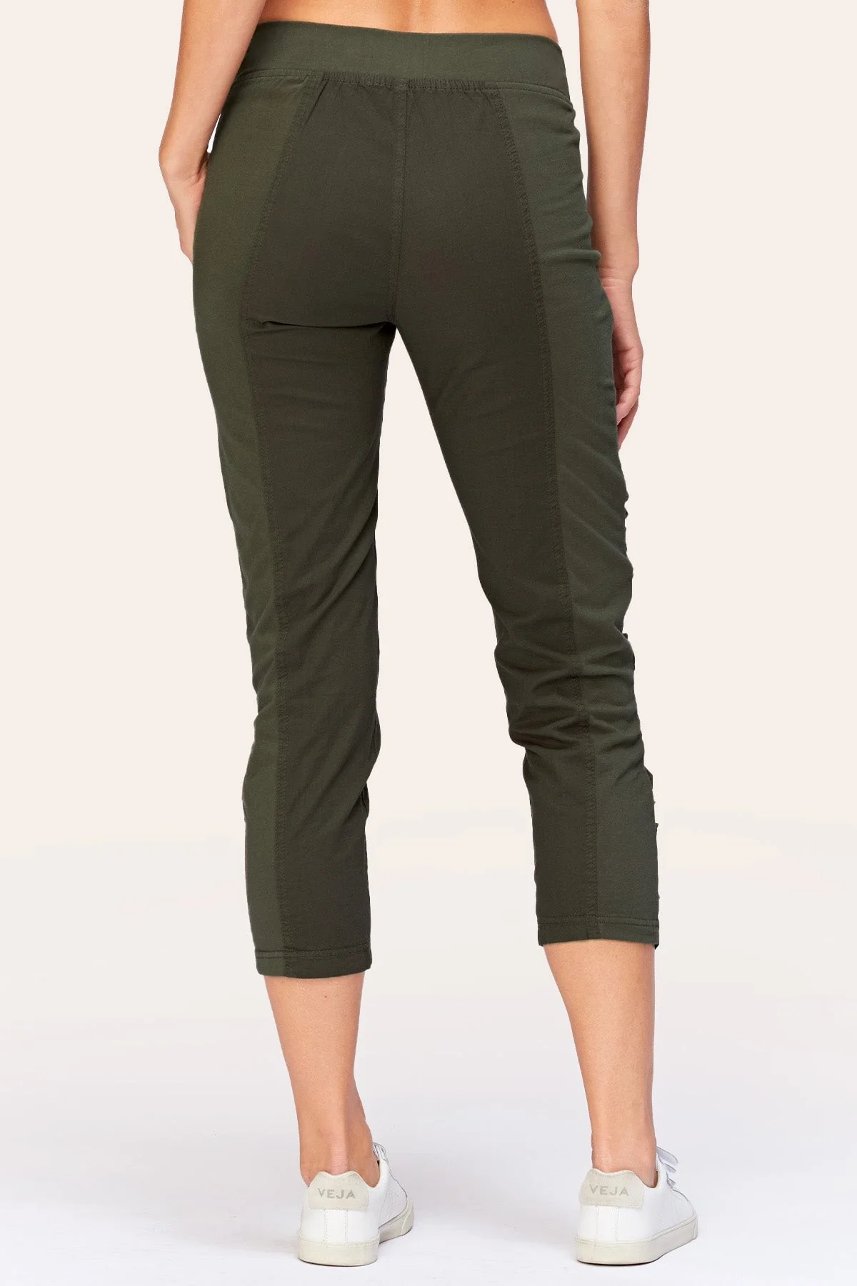 Geyser Crop - Shopern