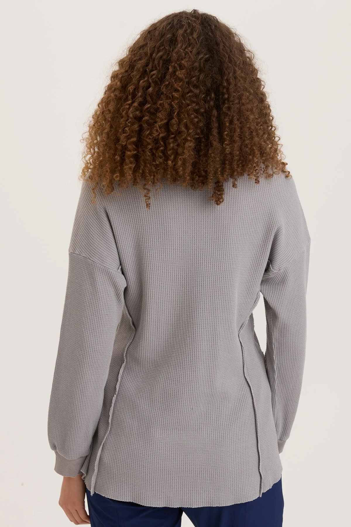 Oxley V-Neck - Shopern