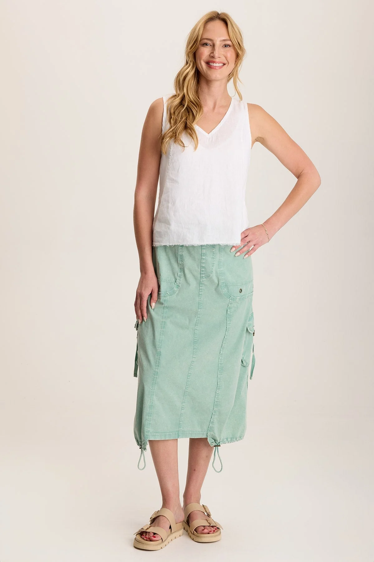 Estine Linen V-Neck Tank Top - Shopern
